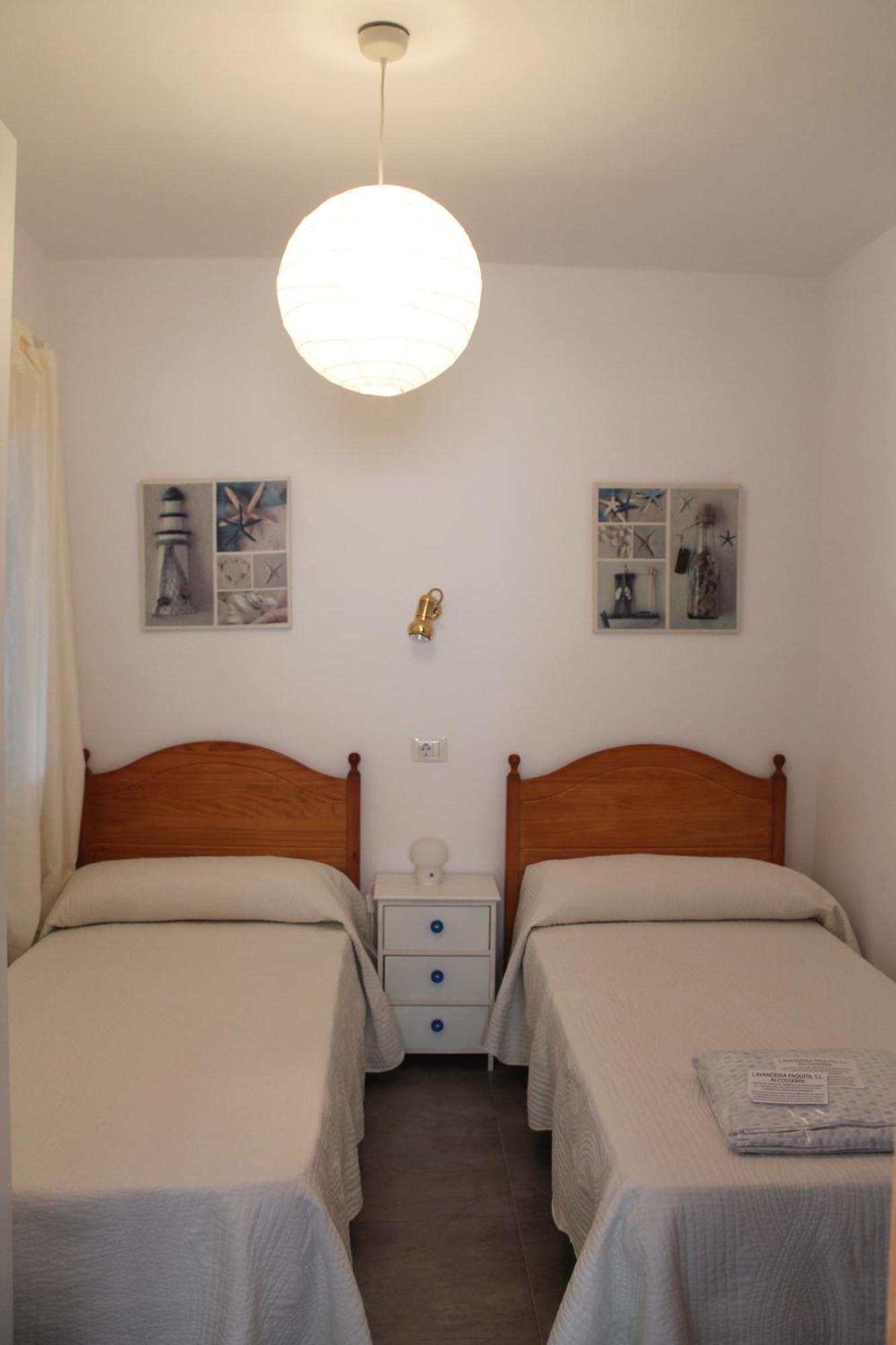 ApartiaBeach Apartamentos Alcossebre Habitación foto