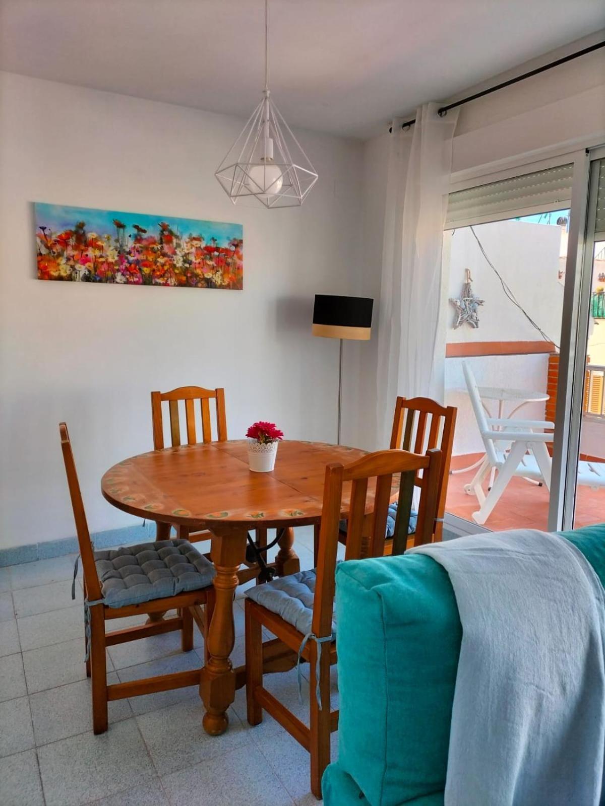 ApartiaBeach Apartamentos Alcossebre Habitación foto