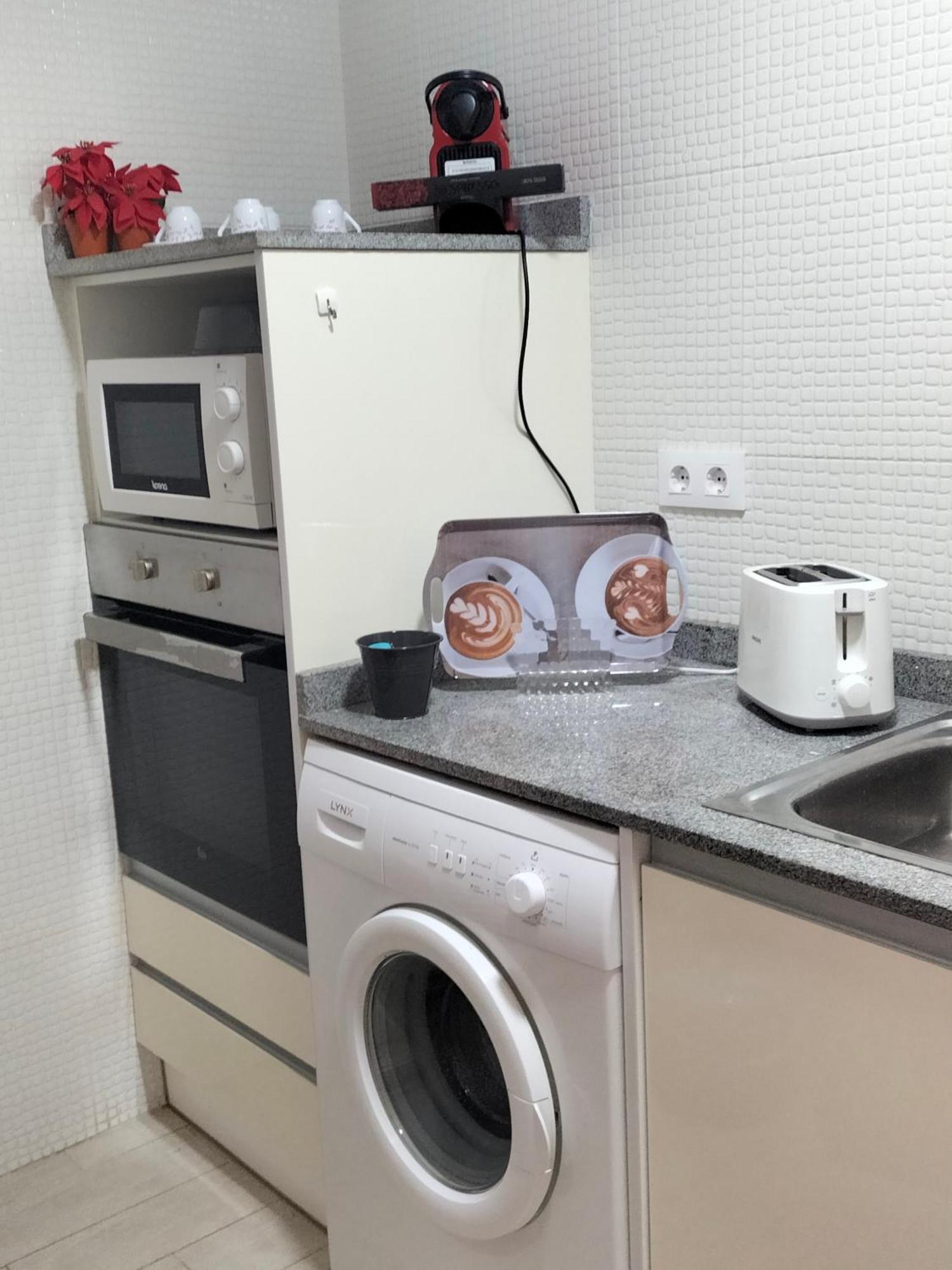 ApartiaBeach Apartamentos Alcossebre Habitación foto